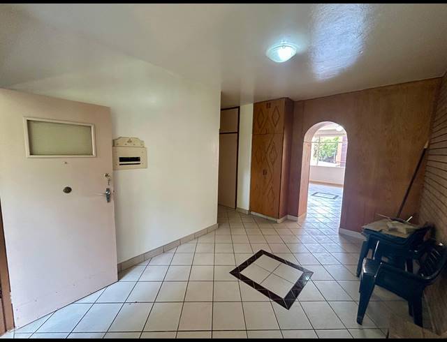 3 BEDROOM APARTMENT FOR SALE IN ARCADIA